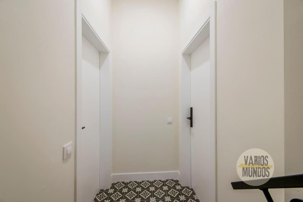 Cozy Y Centrico Apt Para 6Pax En Plaza Del Carmen E2 Madryt Zewnętrze zdjęcie