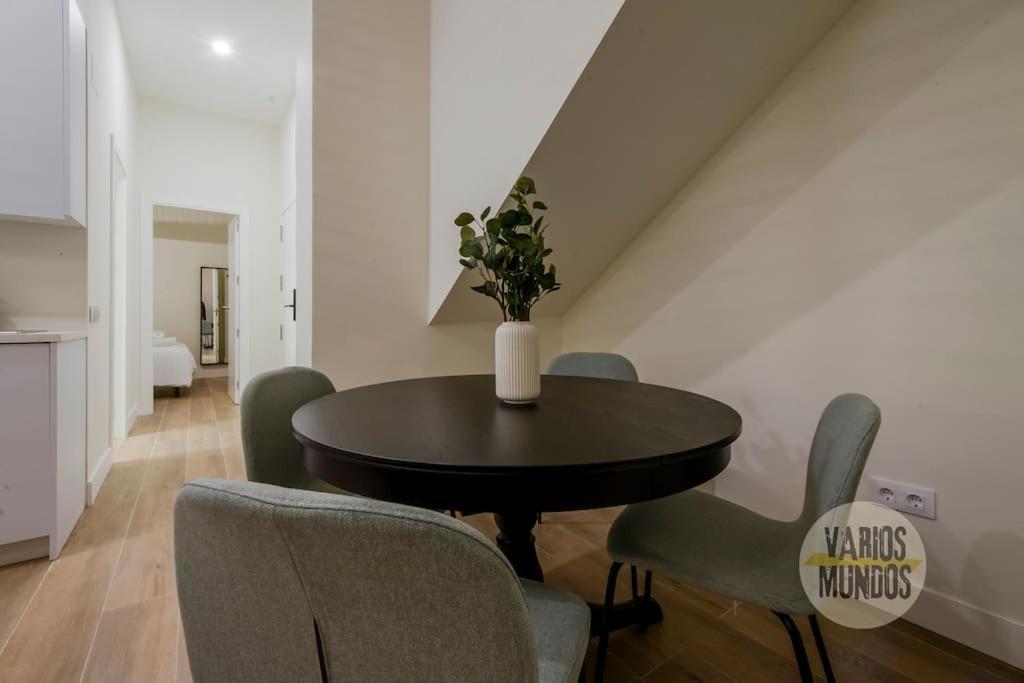 Cozy Y Centrico Apt Para 6Pax En Plaza Del Carmen E2 Madryt Zewnętrze zdjęcie